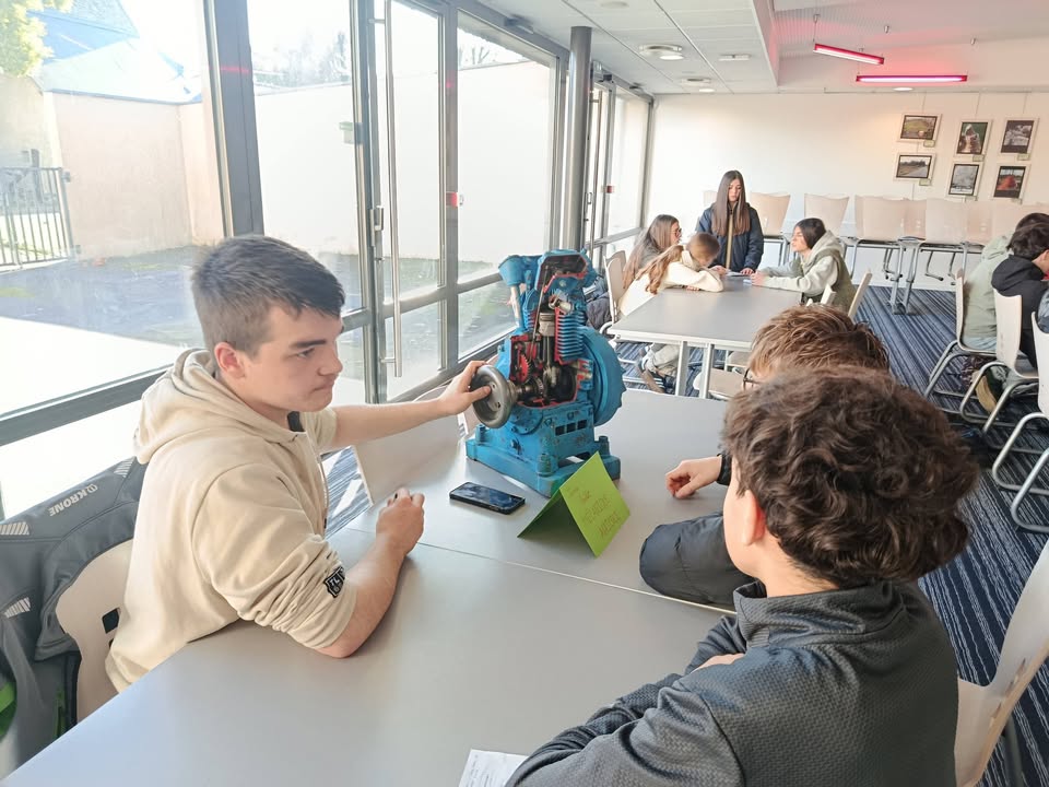 Lycée Jeanne Jugan Tinténiac